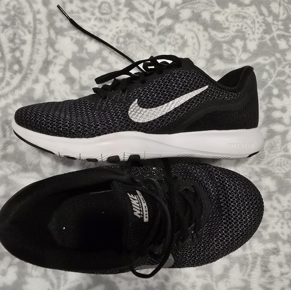Women's Nike Flex Training 7